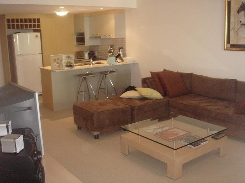 18 Fern Street  SURFERS PARADISE 4217, Surfers Paradise QLD 4217