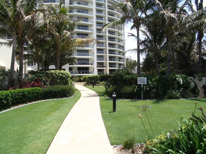 74 Old Burleigh Road  SURFERS PARADISE 4217, Surfers Paradise QLD 4217