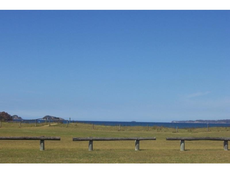 20 Maloneys Drive MALONEYS BEACH 2536, Maloneys Beach NSW 2536