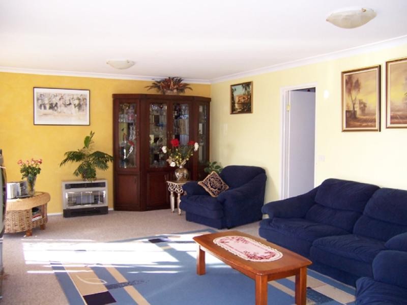 17 Riverview Crescent CATALINA 2536, Catalina NSW 2536