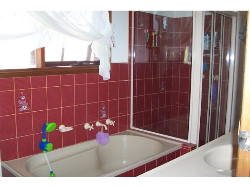 12 Highview Avenue SURF BEACH 2536, Surf Beach NSW 2536