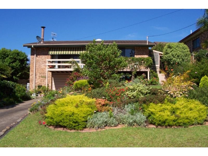 12 Johnson Place SURF BEACH 2536, Surf Beach NSW 2536