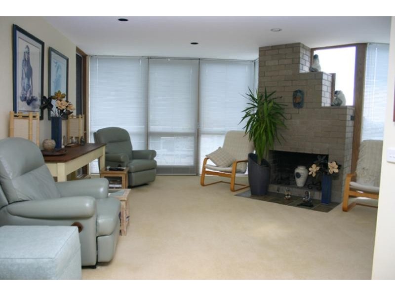 25 Parker Avenue SURF BEACH 2536, Surf Beach NSW 2536