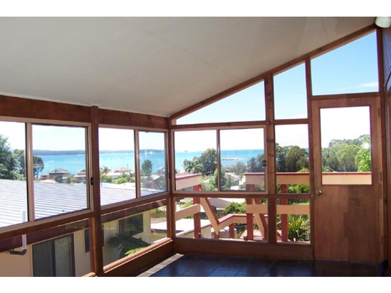 31 Calton Road BATEHAVEN 2536, Batehaven NSW 2536