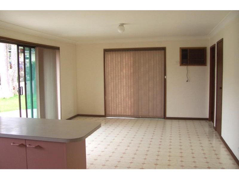 25 Wills Crescent DENHAMS BEACH 2536, Denhams Beach NSW 2536