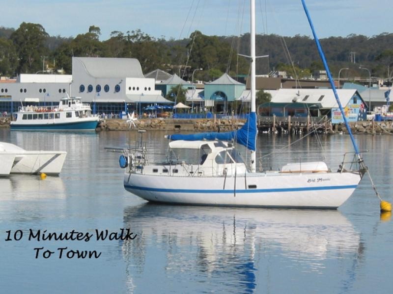 19 Golf Links Drive BATEMANS BAY 2536, Batemans Bay NSW 2536