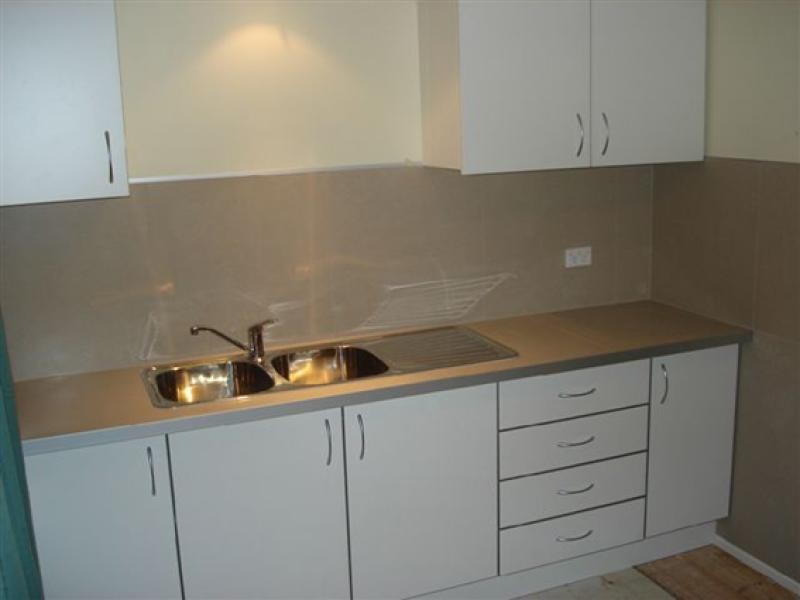 32 Edward  Road BATEHAVEN 2536, Batehaven NSW 2536