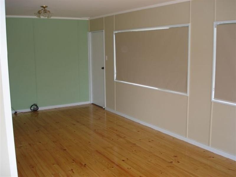 18 Wattle Crescent BATEHAVEN 2536, Batehaven NSW 2536