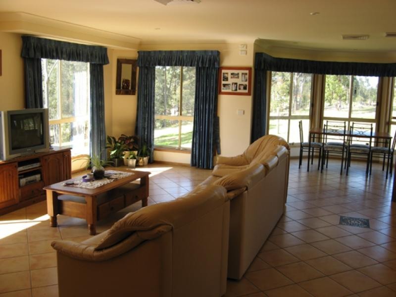 9 Bluemoor  Road NORTH BATEMANS BAY 2536, North Batemans Bay NSW 2536