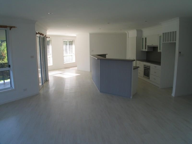 15 Mison Circuit MOLLYMOOK 2539, Mollymook NSW 2539