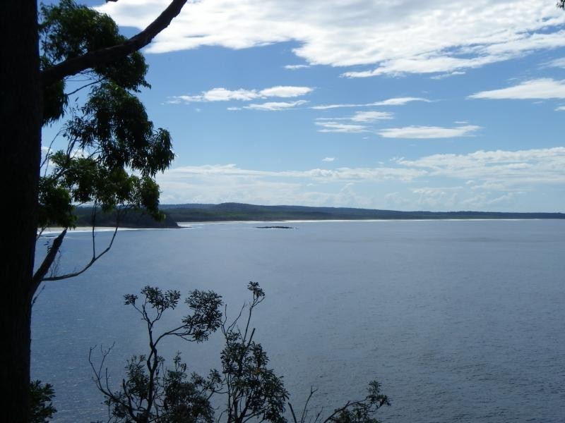 73 Bannister Head Road MOLLYMOOK 2539, Mollymook NSW 2539
