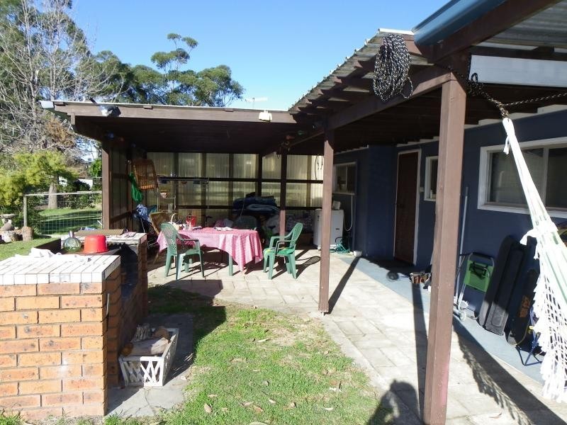 4 Bangalow Street NARRAWALLEE 2539, Narrawallee NSW 2539