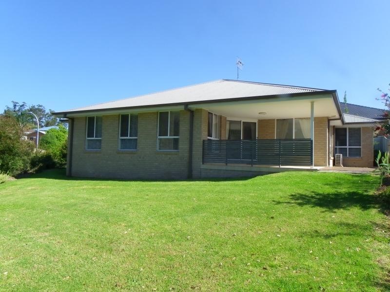 15 Mison Circuit MOLLYMOOK 2539, Mollymook NSW 2539