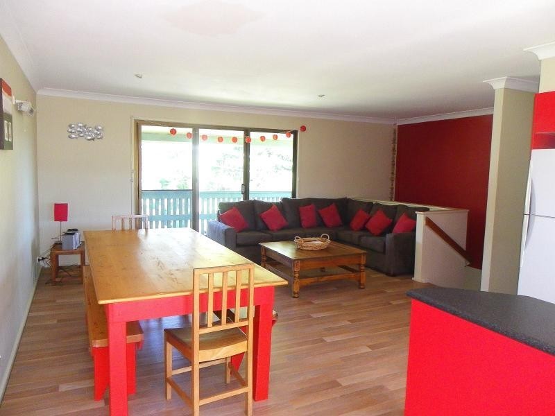 28 Ross Avenue NARRAWALLEE 2539, Narrawallee NSW 2539
