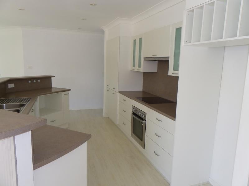 15 Mison Circuit MOLLYMOOK 2539, Mollymook NSW 2539
