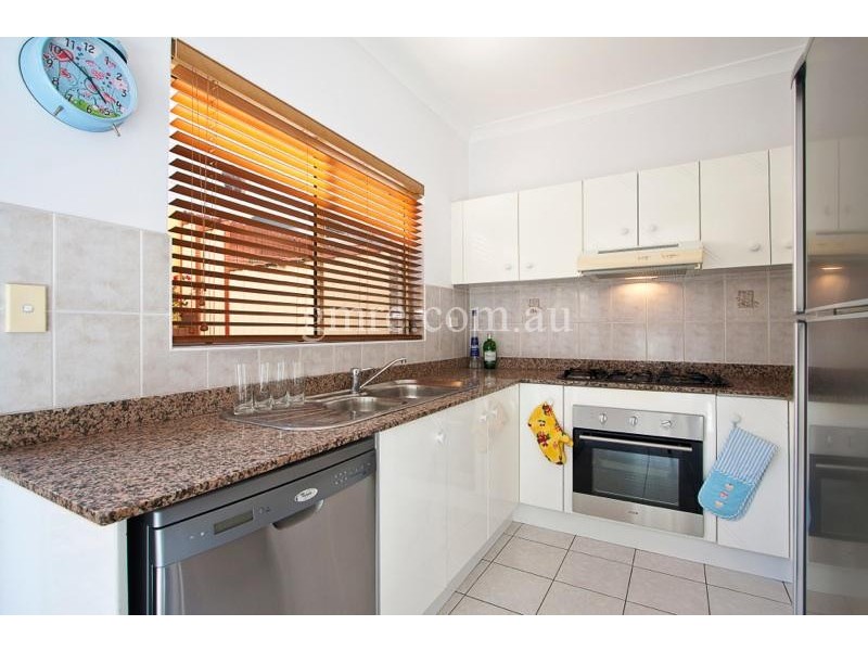 2/11 Walton Crescent ABBOTSFORD 2046, Abbotsford NSW 2046