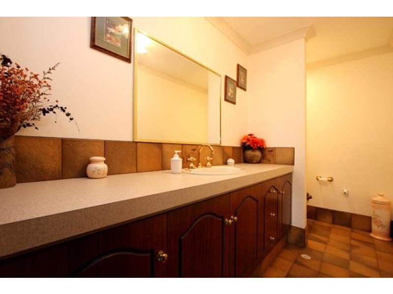 65 Coomurra Drive SALISBURY HEIGHTS 5109, Salisbury Heights SA 5109