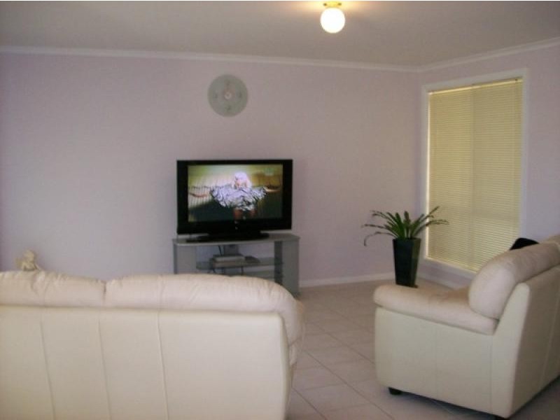 325 Whites Road PARALOWIE 5108, Paralowie SA 5108