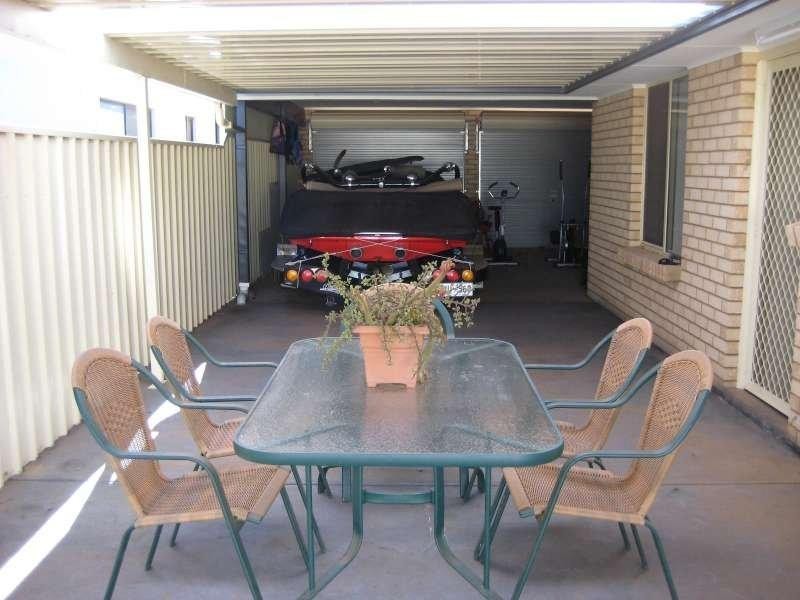 18 Eva Road MUNNO PARA WEST 5115, Munno Para West SA 5115