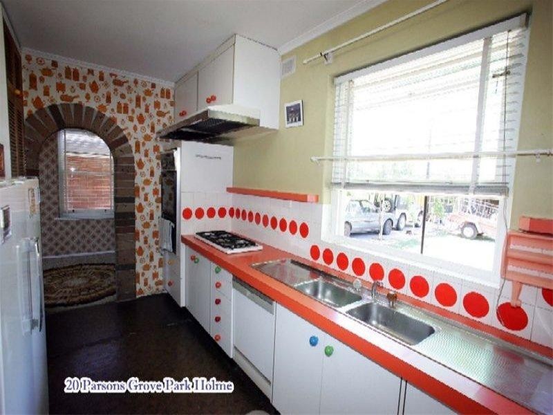 20 Parsons  Grove PARK HOLME 5043, Park Holme SA 5043