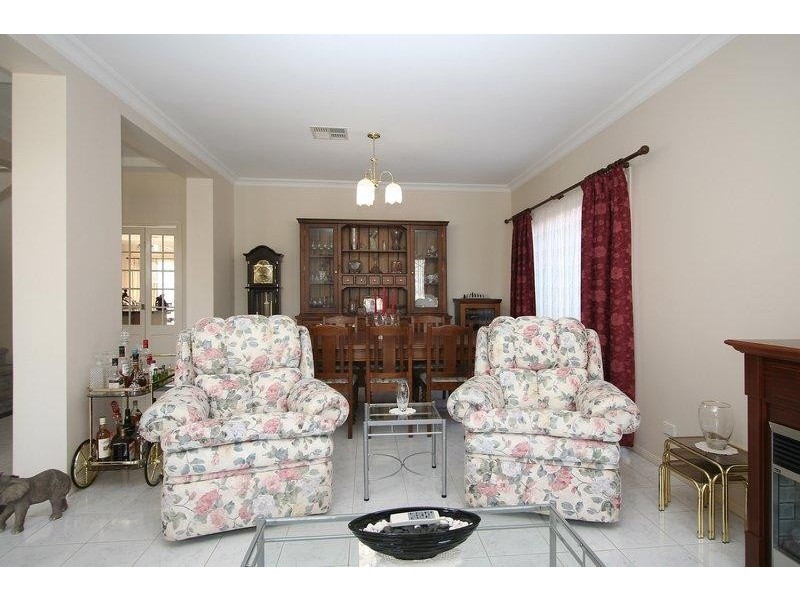 27 Shearwater  Drive MAWSON LAKES 5095, Mawson Lakes SA 5095