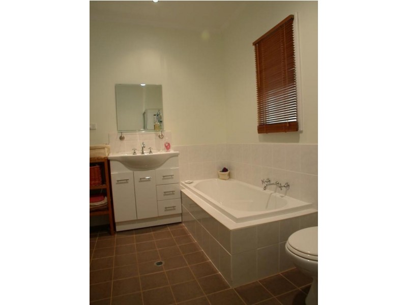 12 Ashby Avenue BLACKWOOD 5051, Blackwood SA 5051