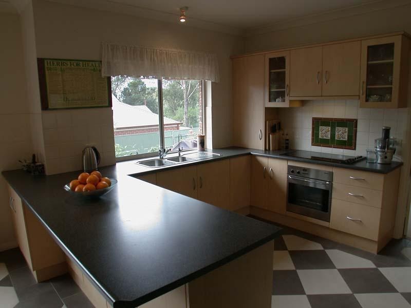 10 Wilpena Street EDEN HILLS 5050, Eden Hills SA 5050