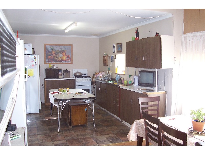 39 Port  KADINA 5554, Kadina SA 5554