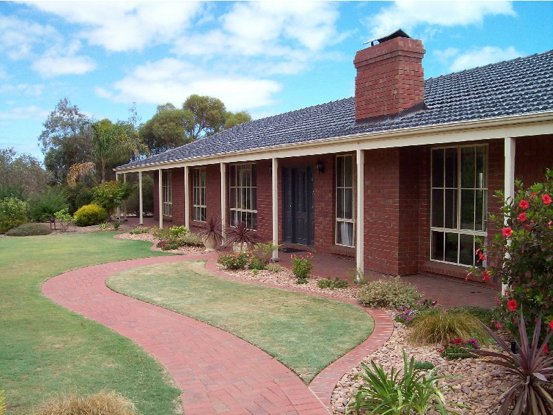 28 Kitto Road MOONTA 5558, Moonta SA 5558