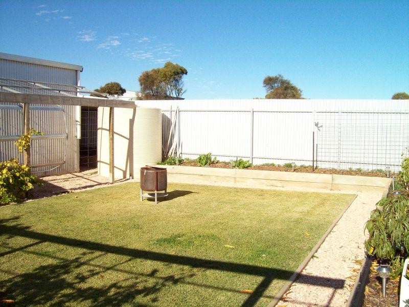 8 Loller Street MOONTA BAY 5558, Moonta Bay SA 5558