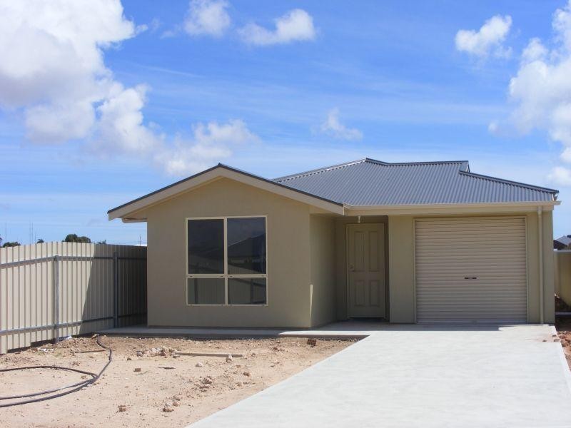 12 Fuss Street MOONTA BAY 5558, Moonta Bay SA 5558