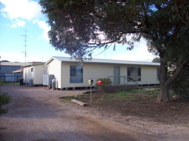 2 12 Westlake Street KADINA 5554, Kadina SA 5554