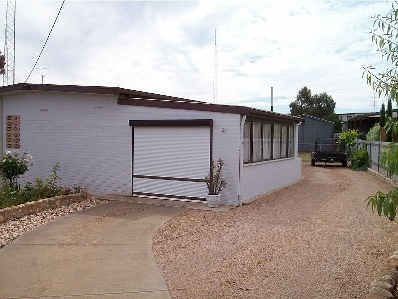 21 Snell Avenue PORT HUGHES 5558, Port Hughes SA 5558