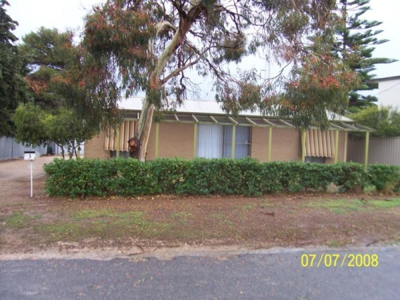 3 Stuckey Street MOONTA BAY 5558, Moonta Bay SA 5558