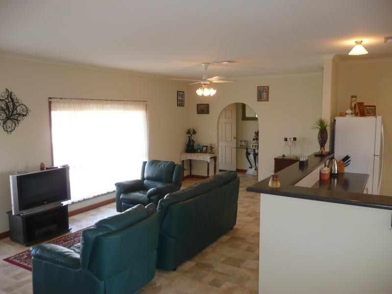 28 Stocker Street MOONTA BAY 5558, Moonta Bay SA 5558