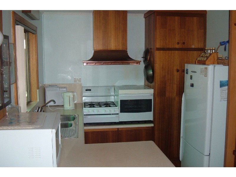 1 South Terrace PORT BROUGHTON 5522, Port Broughton SA 5522