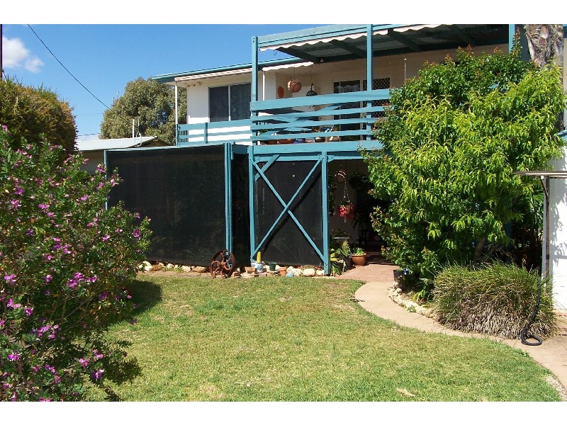 109 Fisherman Bay  Road PORT BROUGHTON 5522, Port Broughton SA 5522
