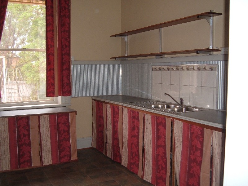 25 West  Terrace GLADSTONE 5473, Gladstone SA 5473