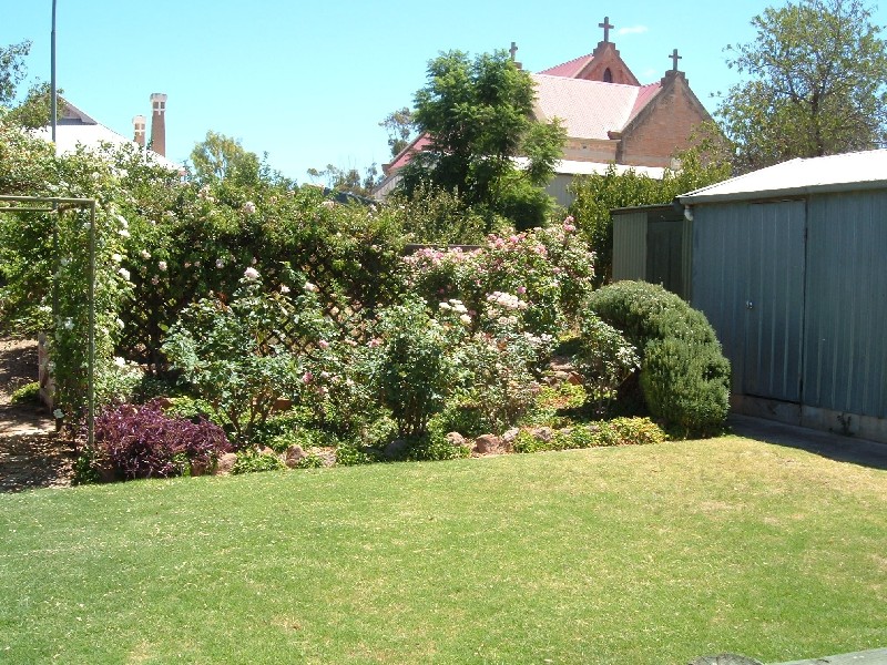 8 Sixth Street GLADSTONE 5473, Gladstone SA 5473