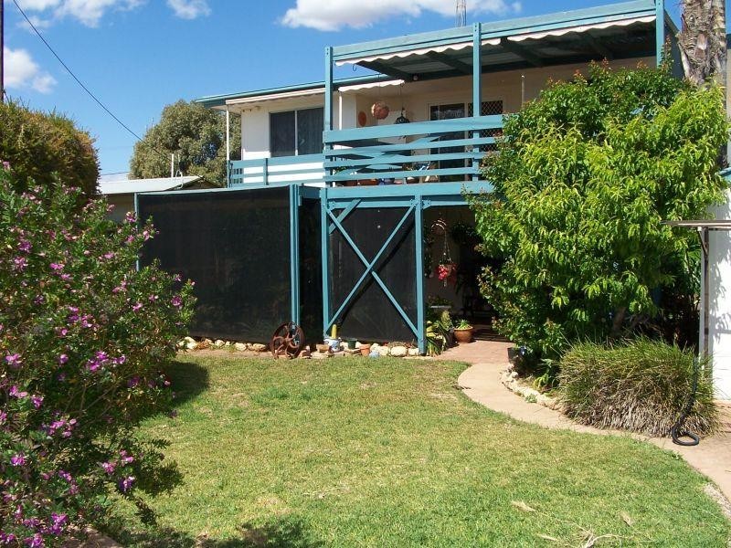 109 Fisherman Bay Road  PORT BROUGHTON 5522, Port Broughton SA 5522
