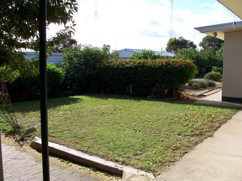 12 Kadina  Road PORT BROUGHTON 5522, Port Broughton SA 5522