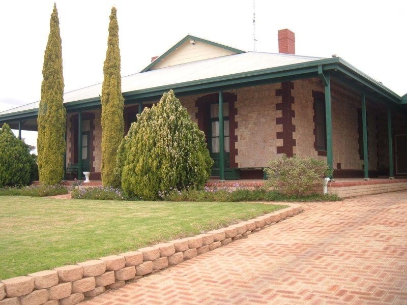 8 James Street PORT BROUGHTON 5522, Port Broughton SA 5522