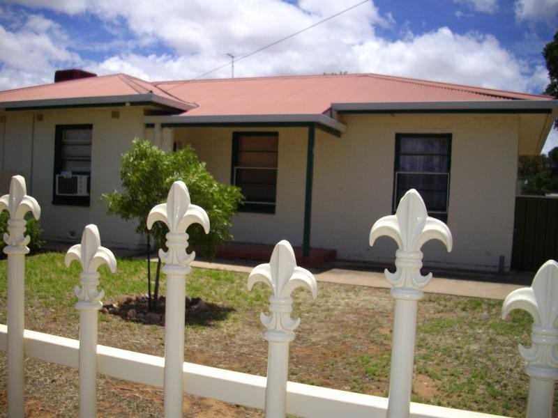 9 Giles Street  CRYSTAL BROOK 5523, Crystal Brook SA 5523