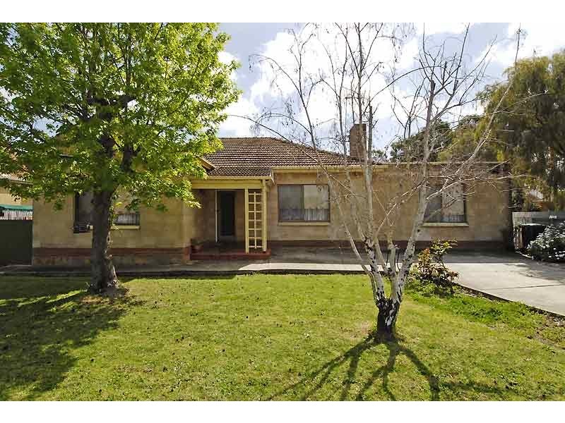 15 Stradbroke Avenue PLYMPTON PARK 5038, Plympton Park SA 5038