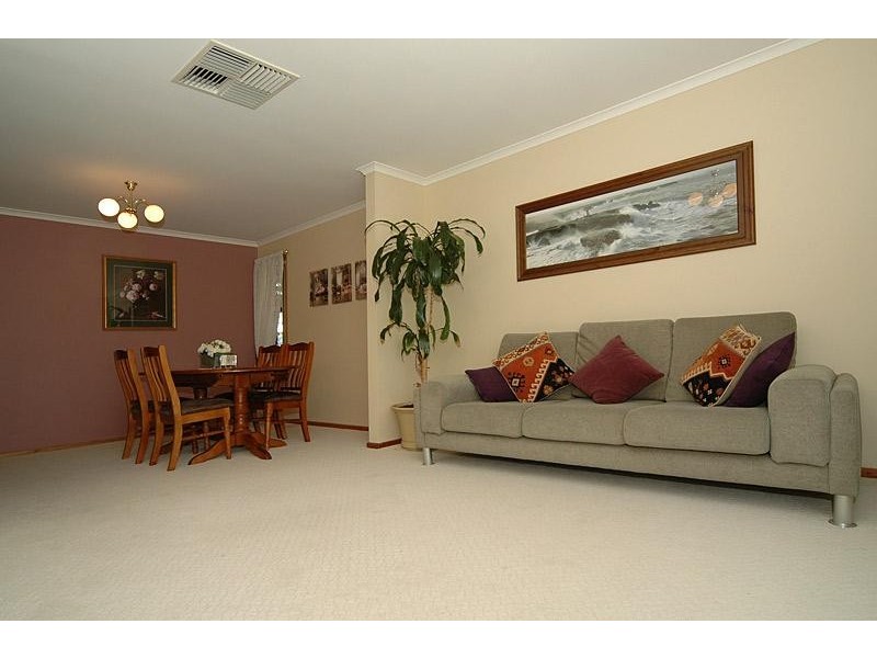 17 Dale Drive PARALOWIE 5108, Paralowie SA 5108