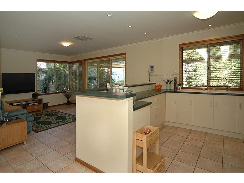 17 Dale Drive PARALOWIE 5108, Paralowie SA 5108