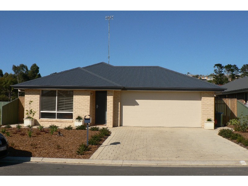 24 Manning Avenue ENCOUNTER BAY 5211, Encounter Bay SA 5211