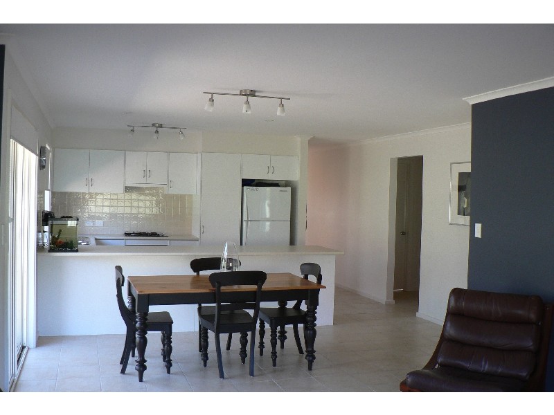 24 Manning Avenue ENCOUNTER BAY 5211, Encounter Bay SA 5211