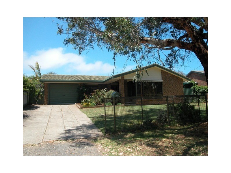 10 Ives Crescent MCCRACKEN 5211, Mccracken SA 5211