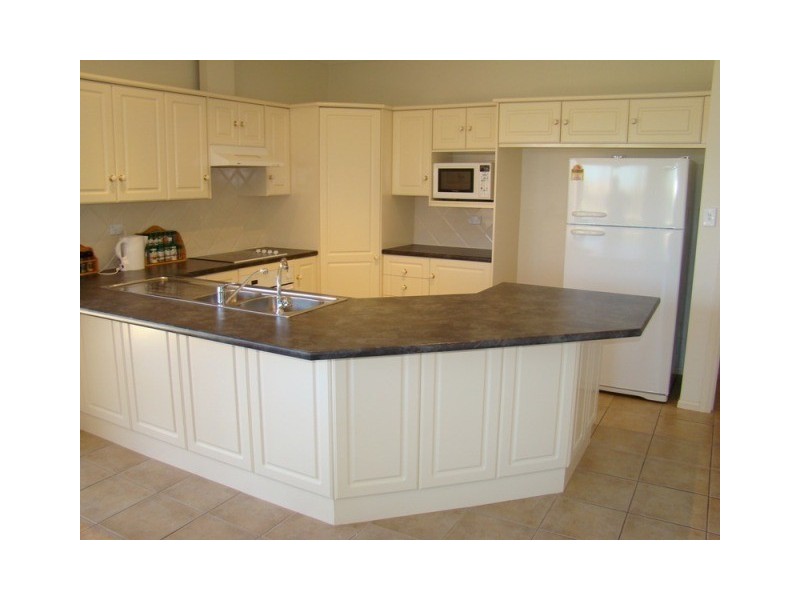85 Matthew Flinders Drive  ENCOUNTER BAY 5211, Encounter Bay SA 5211